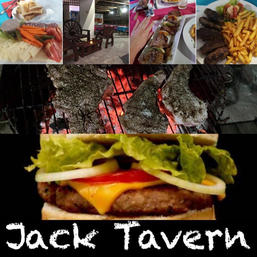 Jacktavern - Auberge De Jeunesse Пуэнт-Нуар Экстерьер фото