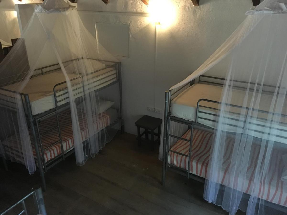 Jacktavern - Auberge De Jeunesse Пуэнт-Нуар Экстерьер фото